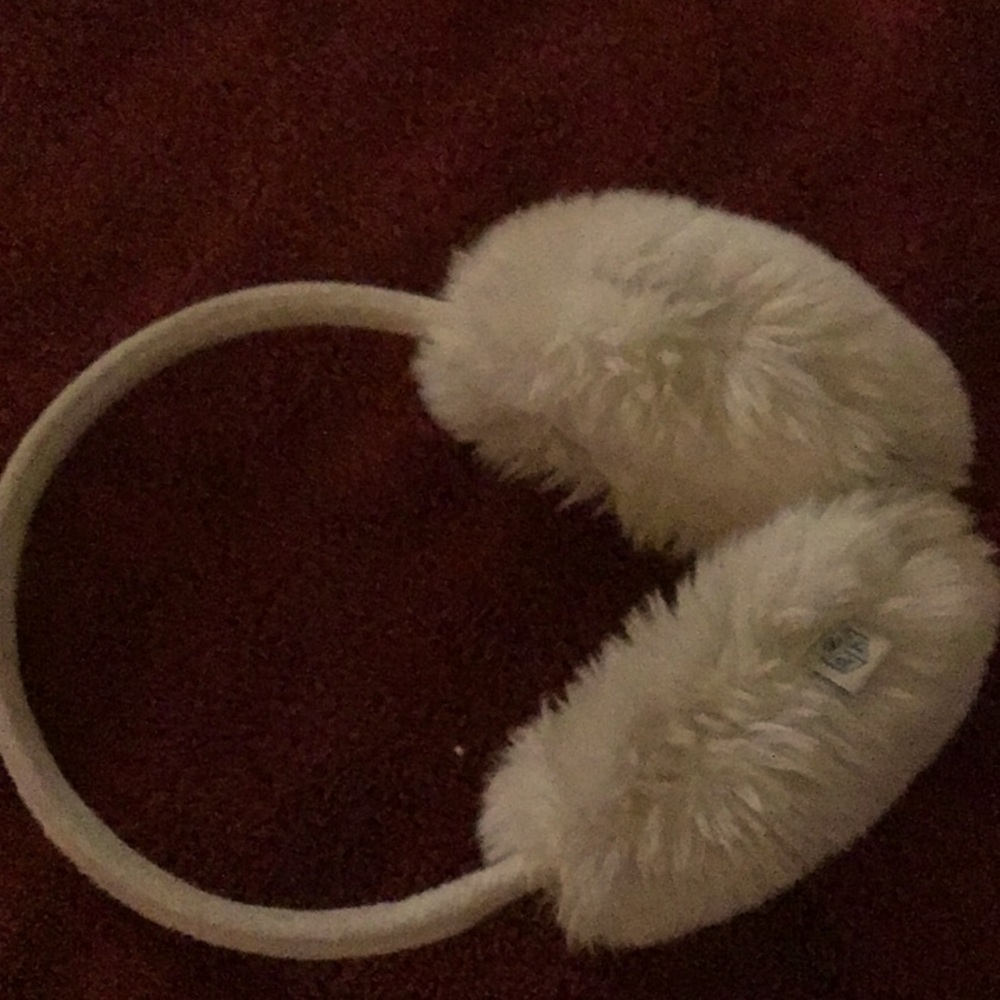 Ear muffs